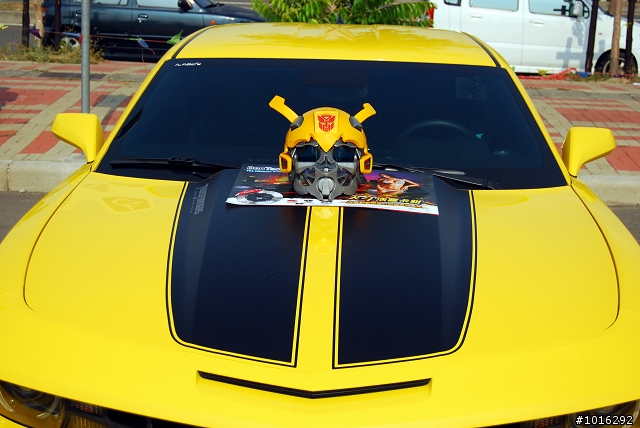 575、大黃蜂&R35 in夢時代