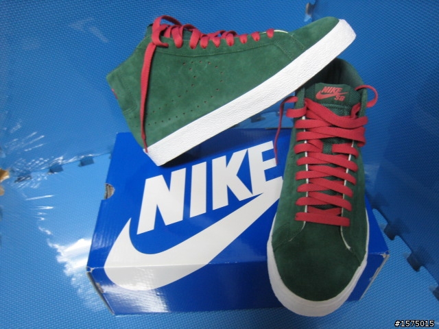 開箱文~NIKE SB 綠葉BLAZER
