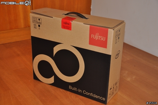 [開箱] 人生第一台筆電 Fujitsu LifeBook SH560B