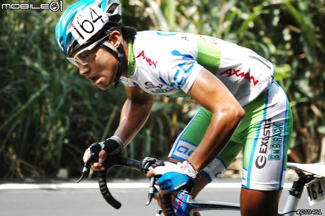 環台賽第6站第2登山點前1KM，PRO也是騎得很辛苦