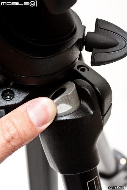 Manfrotto 7301YB - 搭配三向雲台的輕便腳架