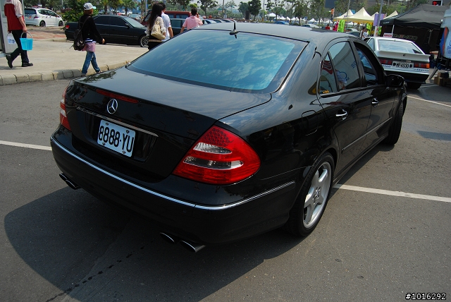 575、大黃蜂&R35 in夢時代