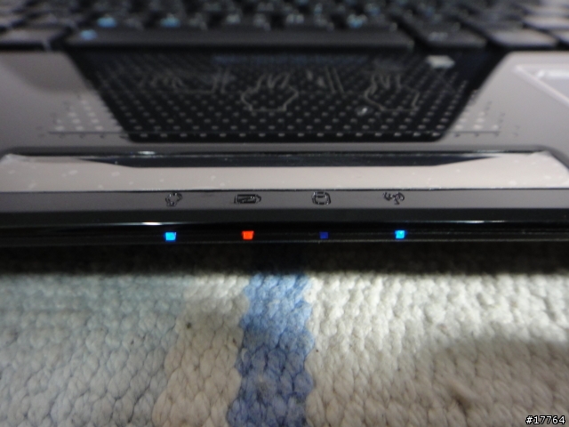 『外型再進化 輕薄美型機 』ASUS UL30Vt