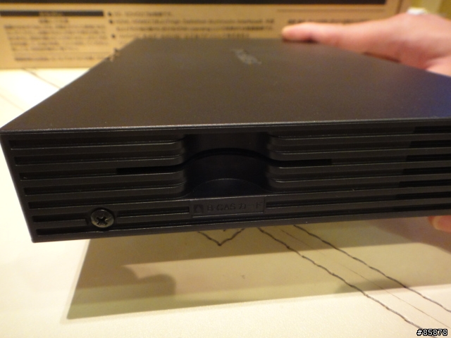 [開箱分享]東芝TOSHIBA REGZA D-TR1 地上・BS・110度CSデジタルハイビジョンチューナ