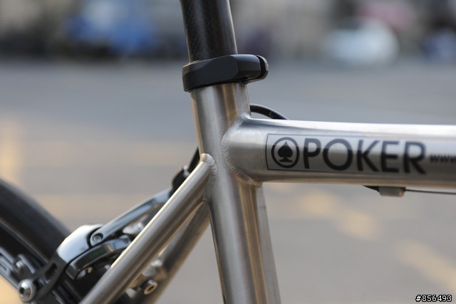 台灣小品牌 POKER 鈦車