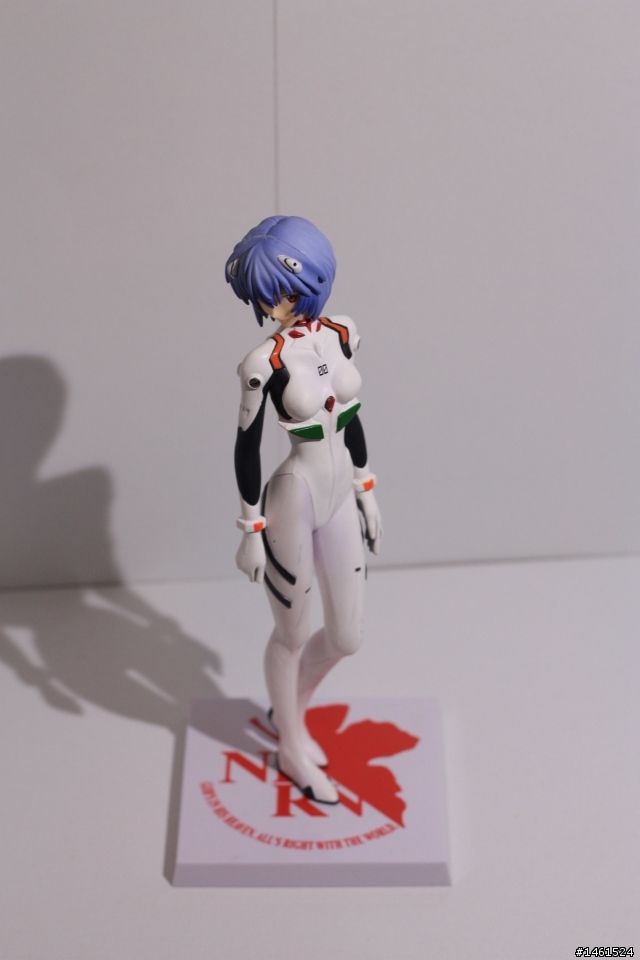 日本果然是超級動漫王國(4/20更新)--EVA,ONEPIECE,MARVEL,JOJO,推進城--簡易發表(圖多)