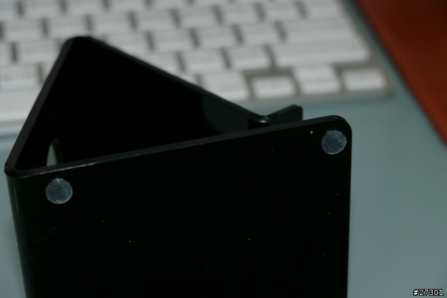 【iPhone 免脫殼立架】日本設計台灣精品 簡約便利 iPhone立架 分享