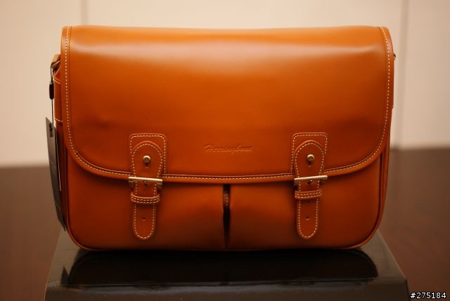 [開箱文]相機精品包款- HERRINGBONE Oldparm Large