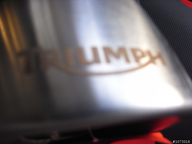 TRIUMPH SPEED TRIPLE1050 ARROW SILENCER開箱文....