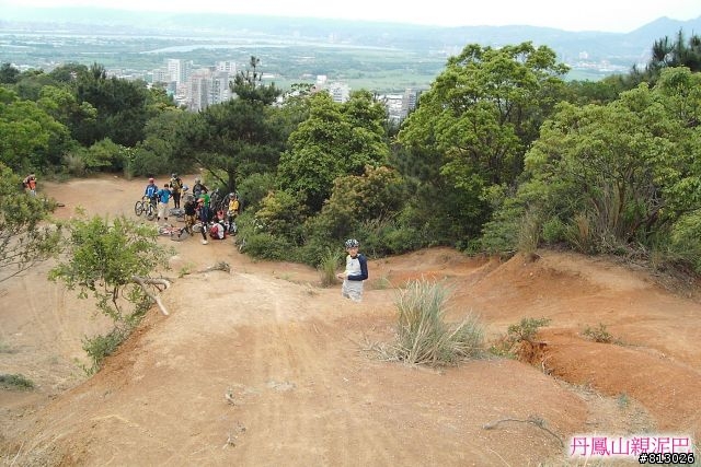 [分享]OFF路得，丹鳳山新手親泥巴