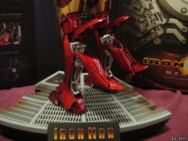 【非專業開箱】鋼鐵人 MARK III 戰損版(IRON MAN Battle Damaged Version)