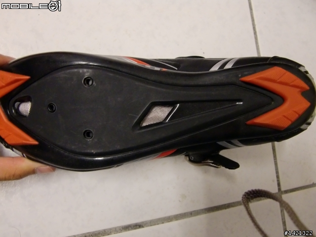 [不專業開箱]Specialized公路車鞋