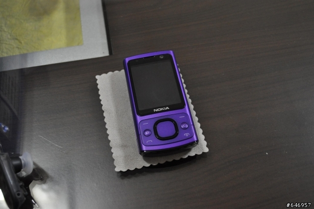 NOKIA 6700S 紫色 首發~ 開箱文 (圖少)