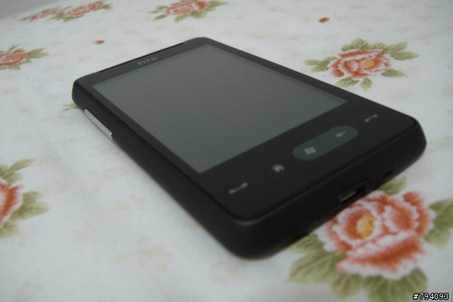 我的開箱文(不是專業的)HTC HD mini