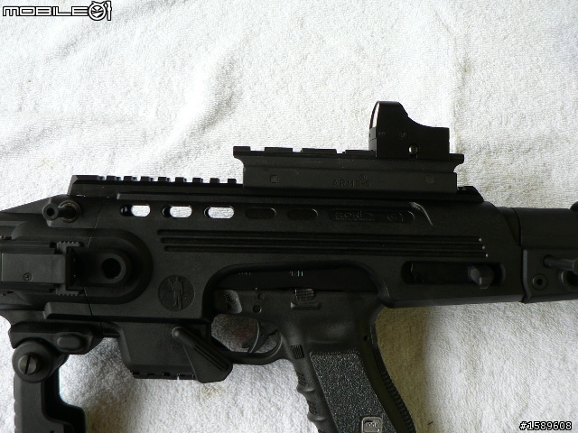 哇!原來Glock 17也可以這樣玩啊!