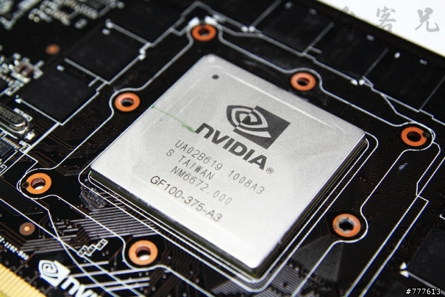 NVIDIA新一代卡王Fermi EVGA GTX480開箱嚕!