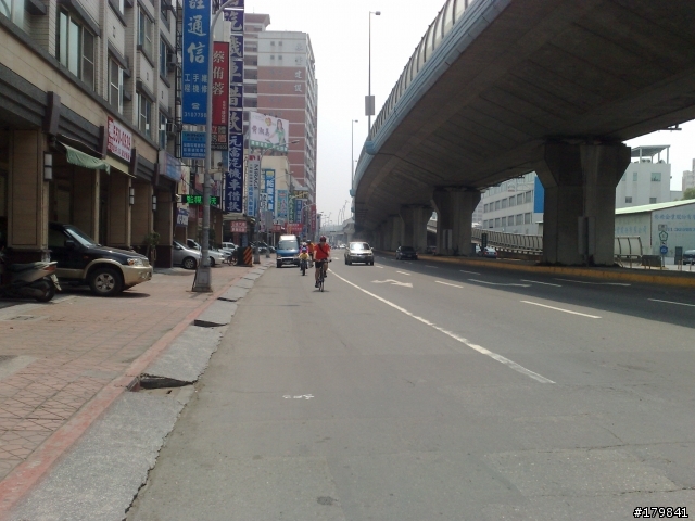 史納克南團之旗津西子灣親子路線...