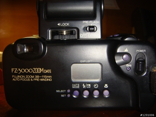 20 年前單眼機 ? 富士FZ-30000 ZOOM DATE