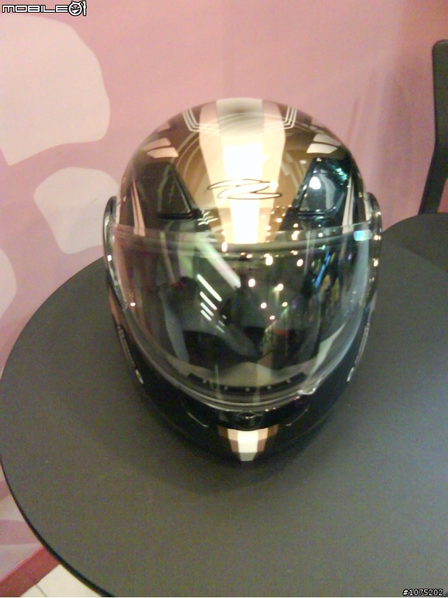 [分享](補圖)ZS-3000A(黑/金) 還有幾個月前的17S
