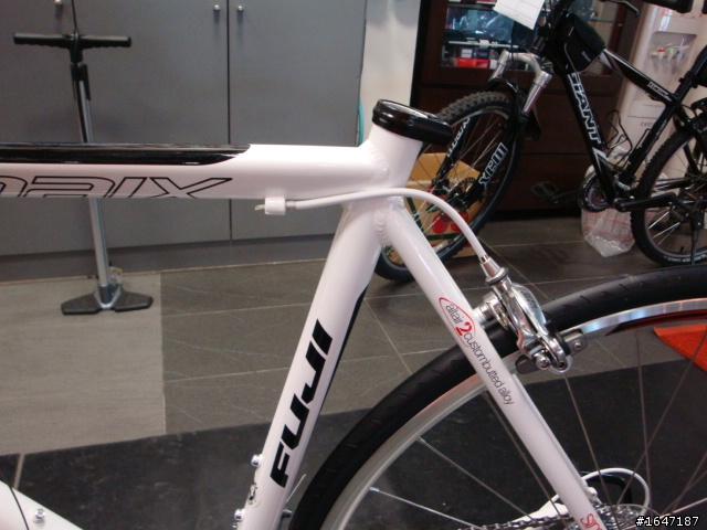 【開箱文】 FUJI  10年 ROUBAIX 2.0