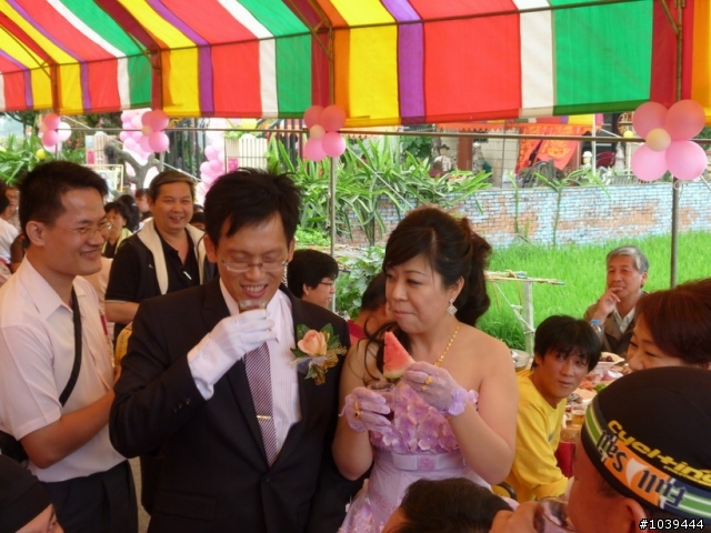 [分享]2010/04/04兵團阿治新婚誌喜!!!