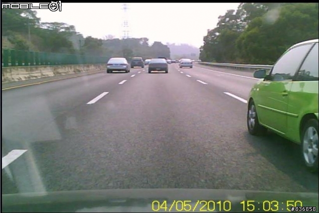 應觀眾要求貼上影片4/8更新---又見惡意逼車的駕駛.