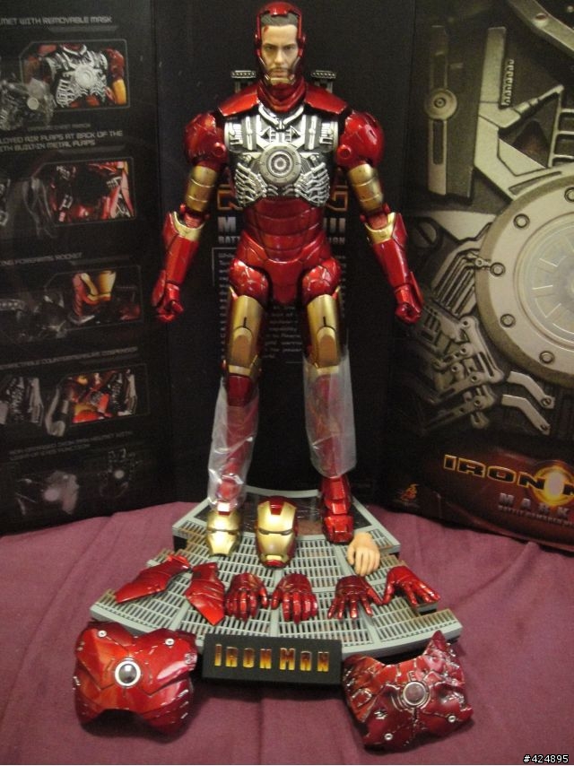 【非專業開箱】鋼鐵人 MARK III 戰損版(IRON MAN Battle Damaged Version)