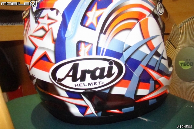 (開箱文)ARAI RR5 EDWARDS 追加下雨天使用心得>"