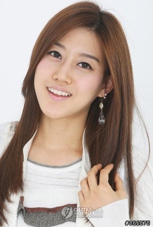 韓國女子團體首彈 kara 和師妹rainbow (4/29更新 合併討論)