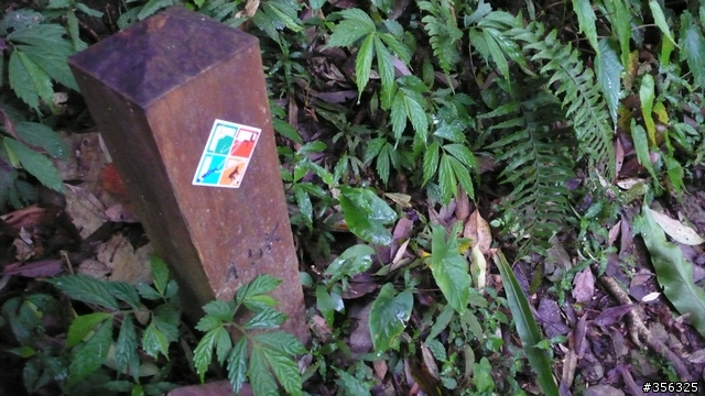 [遊記] 烏來雨中單車越野樂....卡拉莫基步道+哈盆越嶺古道(半程)