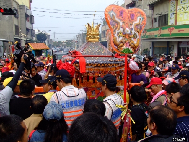 大甲媽祖繞境 [大肚] 熱騰騰