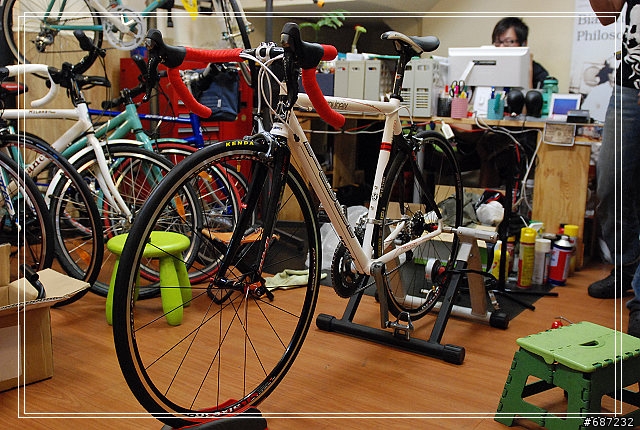 [組裝記實] 舊瓶新裝之09 FUJI ROUBAIX PRO