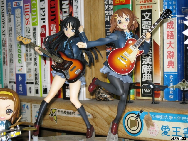 [開箱分享]  {K-ON!} 輕音五人眾之一_[平澤   唯]_(ALTER版)