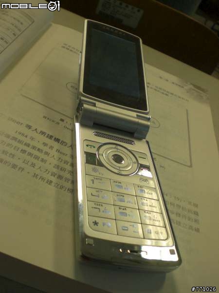 謎樣的NOKIA手機？！