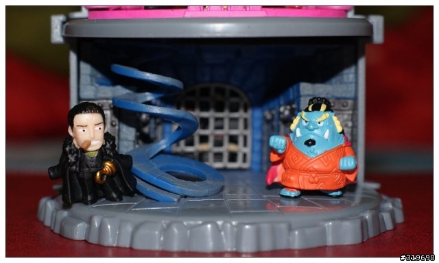 深海大監獄  &  王下七武海