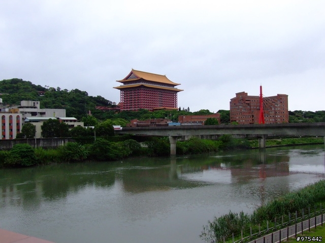 【遊記】一個人的北部慘痛之旅~~~~~~又冷又下雨又累還爆膝
