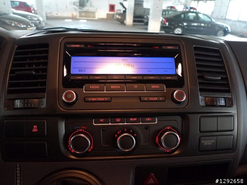 新車開箱文~~VW T5 2.0 TDI 長軸版開箱試駕