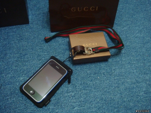 GUCCI X moshi for Iphone