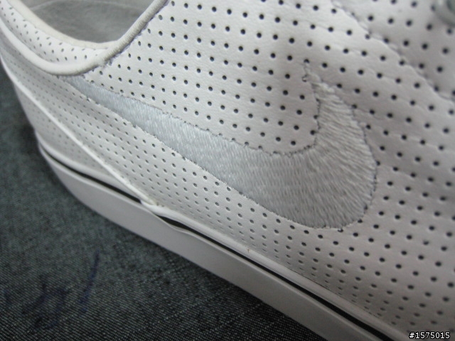 ~NIKE SB 開箱文~ 選手簽名款STEFAN JANOSKI SB