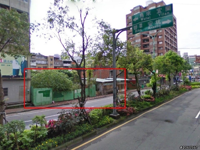 遠雄在碧潭橋頭的工地現場