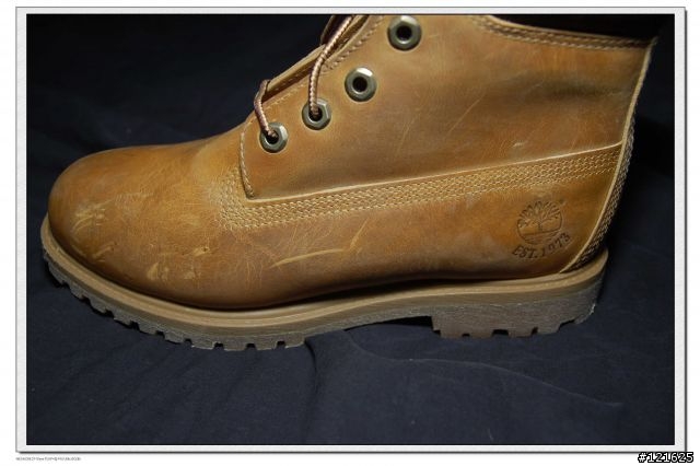 優雅VS粗曠  Timberland 袋鼠鞋.古著風黃靴