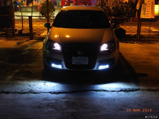 GOLF V 1.4TSI ...DIY LED DRL