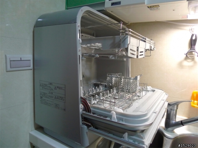 Panasonic NP-TS1 桌上型洗碗機DIY安裝及使用分享