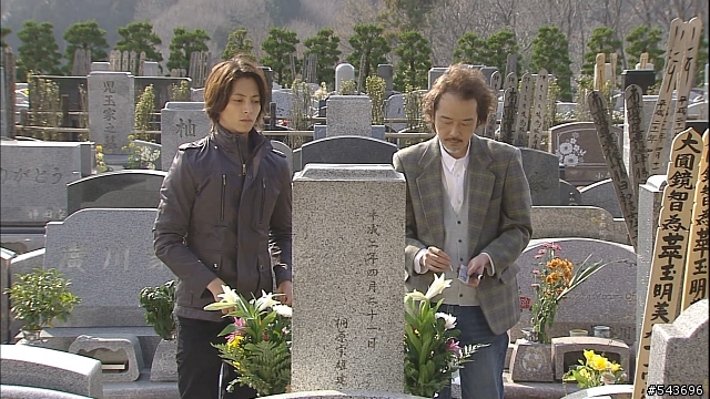 請問有人知道山下智久穿的這件軍裝外套嗎