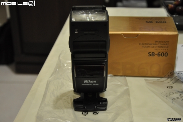 NIKON SB-600 簡易開箱文(非常不專業的開箱文)