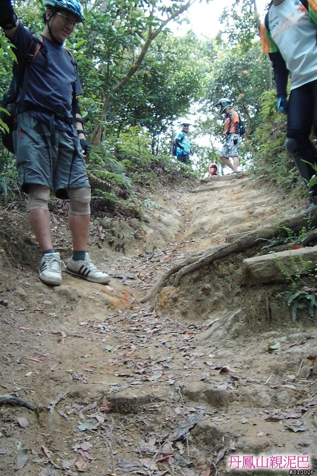 [分享]OFF路得，丹鳳山新手親泥巴