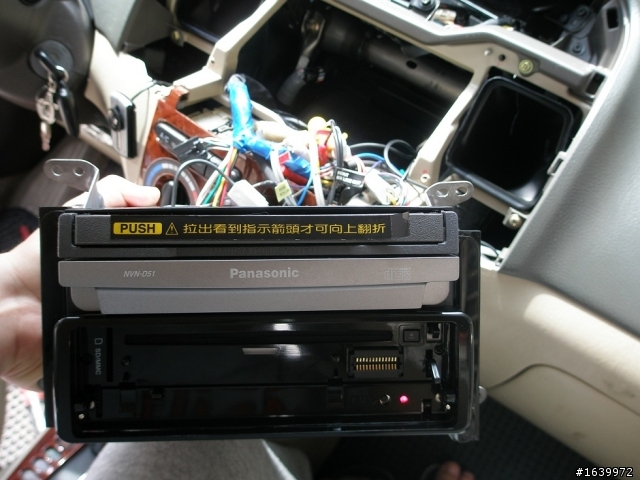 [分享] TOYOTA VIOS DIY 之換BOSS BV6450音響主機