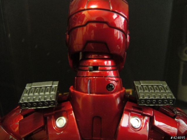 【非專業開箱】鋼鐵人 MARK III 戰損版(IRON MAN Battle Damaged Version)