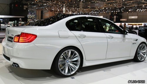 2012---M5...總算有媒體公佈了.........