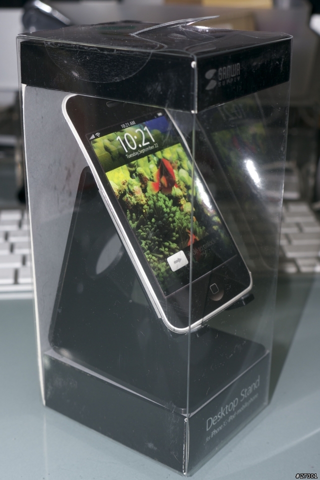 【iPhone 免脫殼立架】日本設計台灣精品 簡約便利 iPhone立架 分享